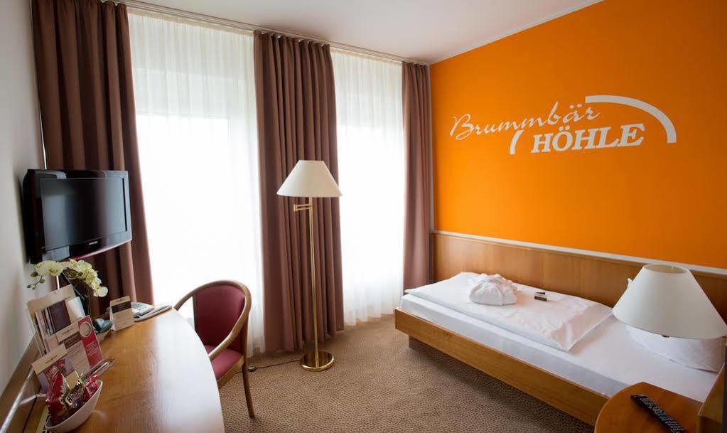 Hotel Sportwelt Радеберг Екстер'єр фото